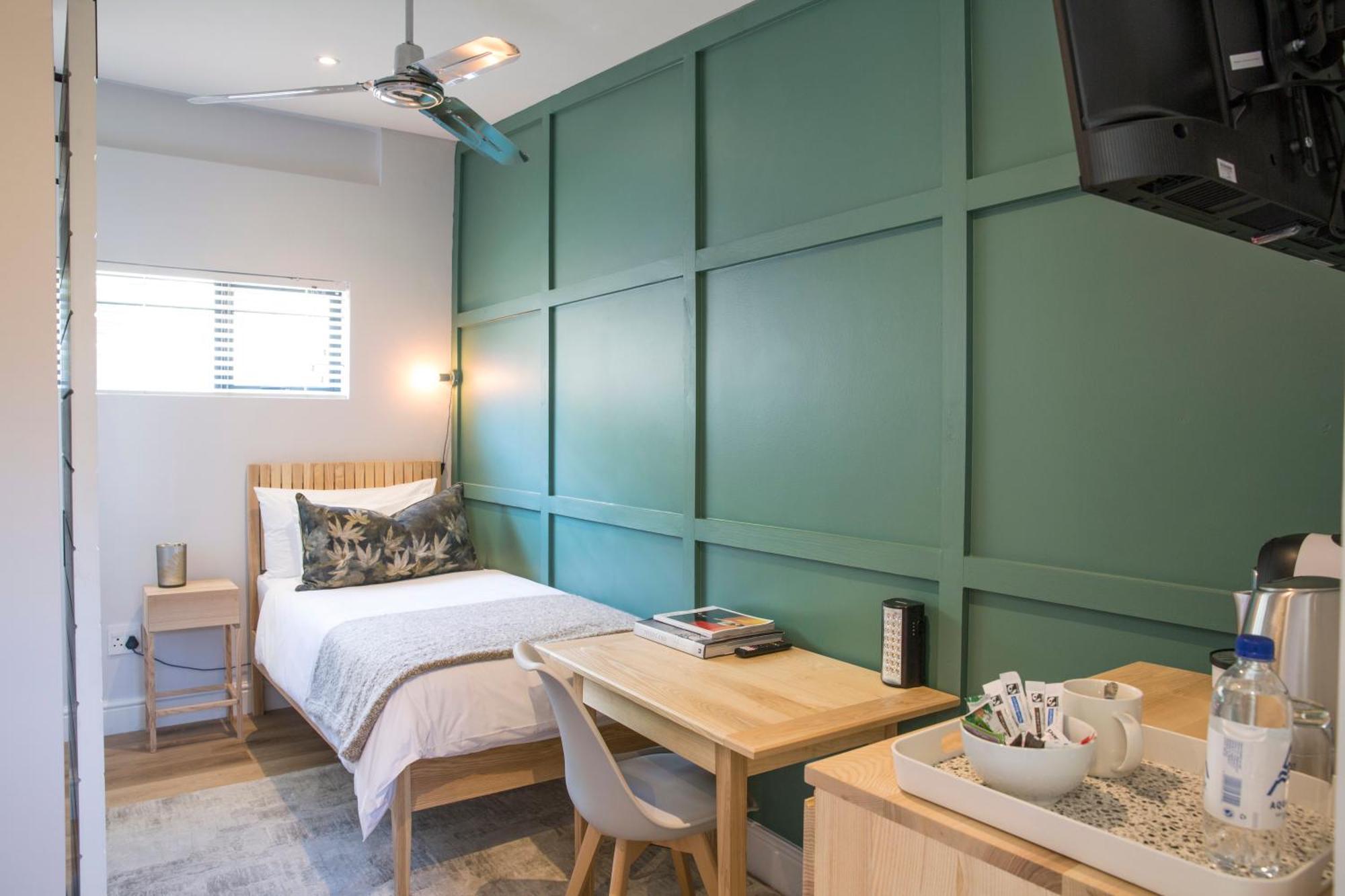 Antrim Boutique Hotel By Totalstay Cape Town Oda fotoğraf